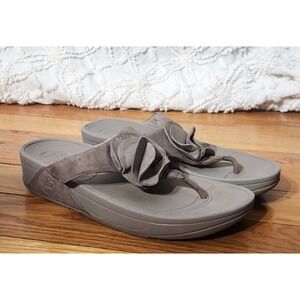 FitFlop Womens Yoko Sandal Size 10 Grey Rosette Casual Outdoor Comfort 293-068